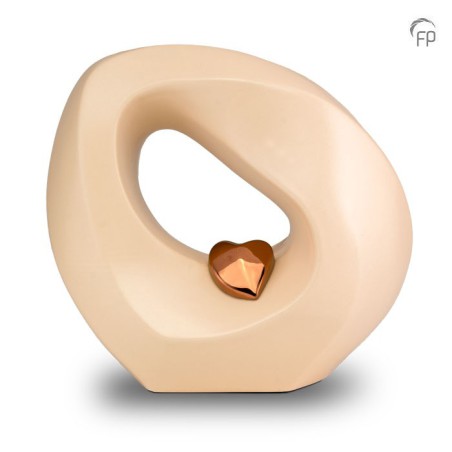 Grote Keramische Urn Mastaba Crème Met Bronskleurig Hartje